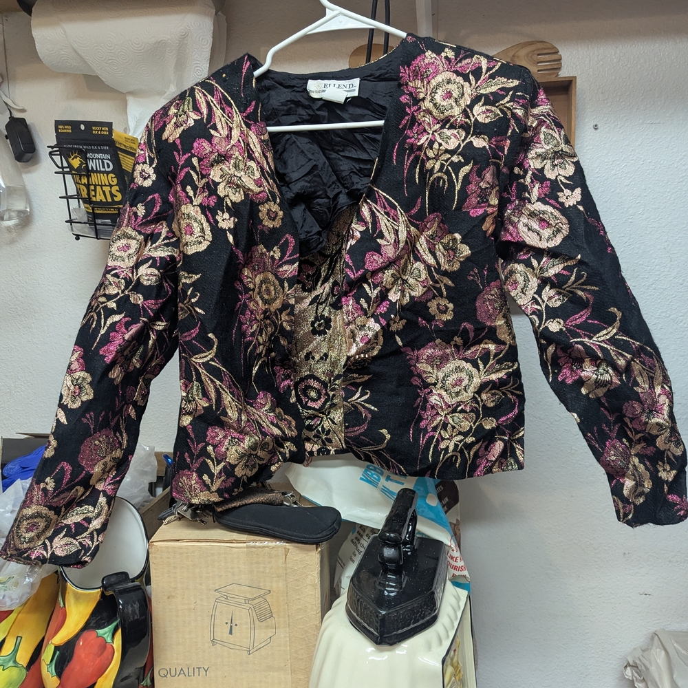 vintage ELLEND brand floral metallic brocade jacket Size large